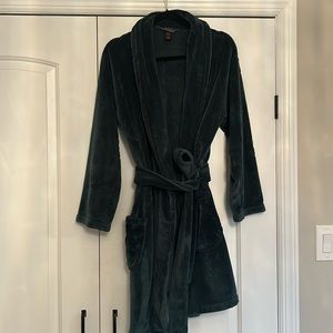 Victoria’s Secret Emerald Green Plush Robe